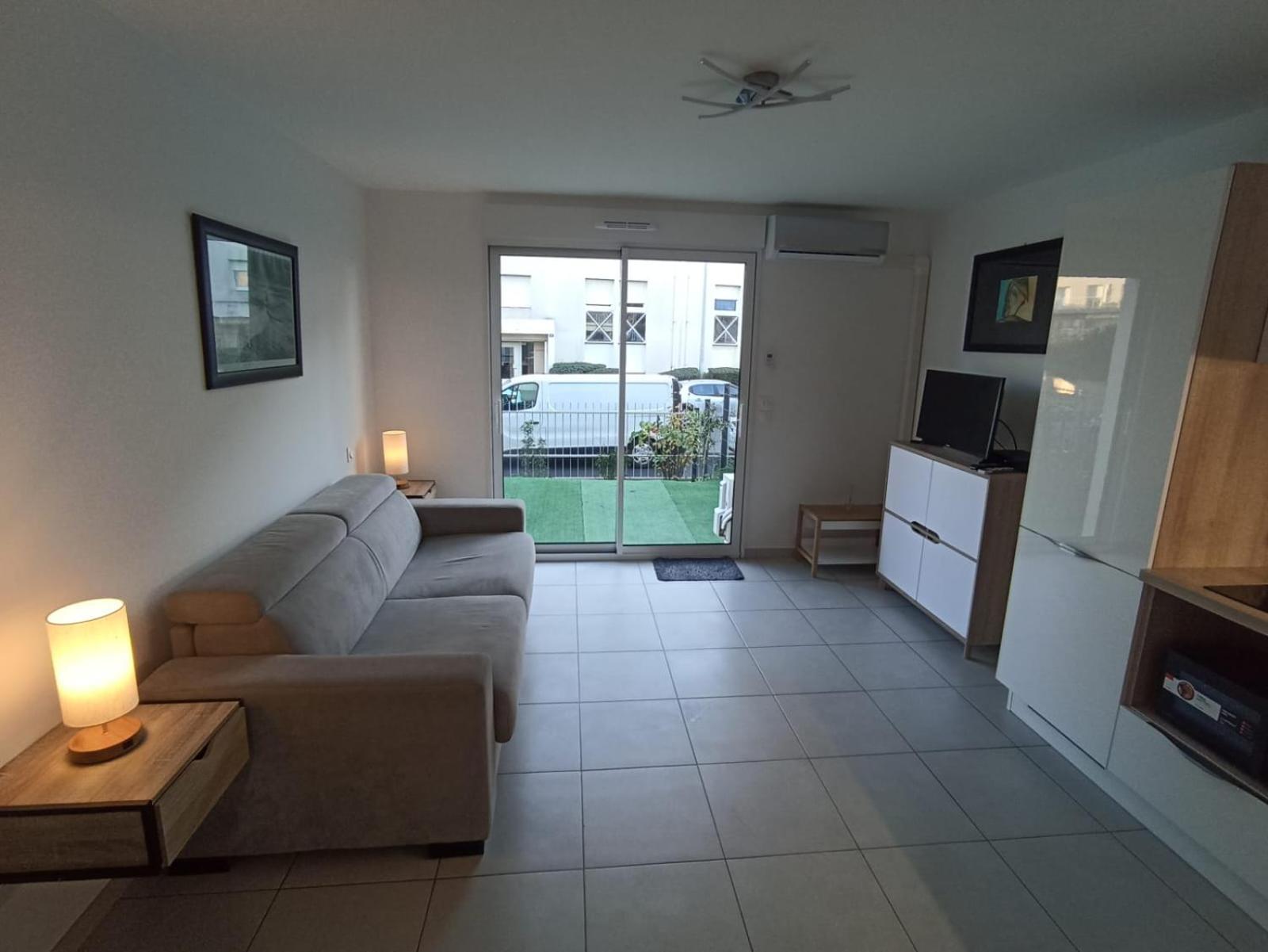 Studio Avec Parking Prive, Piscine Plage 300M Antibes Esterno foto